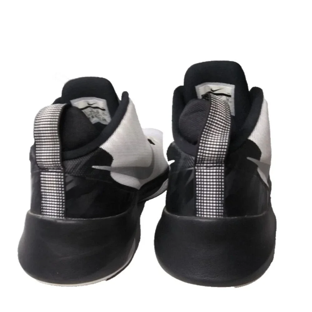 Nike Air Versitile Men's Shoes Size 12 White Silver 852431-100